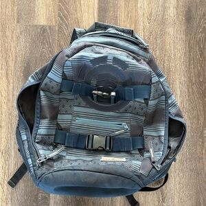 Element Geometric Blue and Gray Men's Backpack